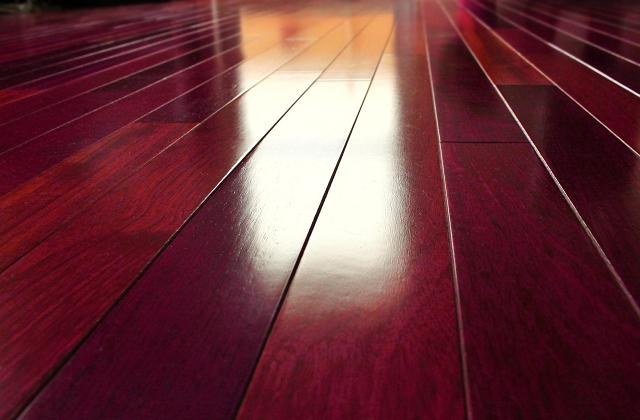 Des conseils pratiques pour nettoyer le parquet